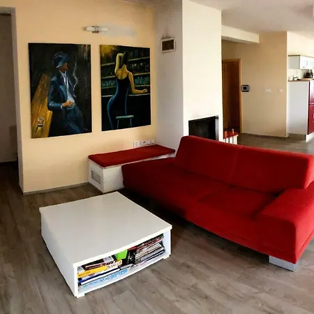 Feriehus 3 Bedroom House In Calm Area